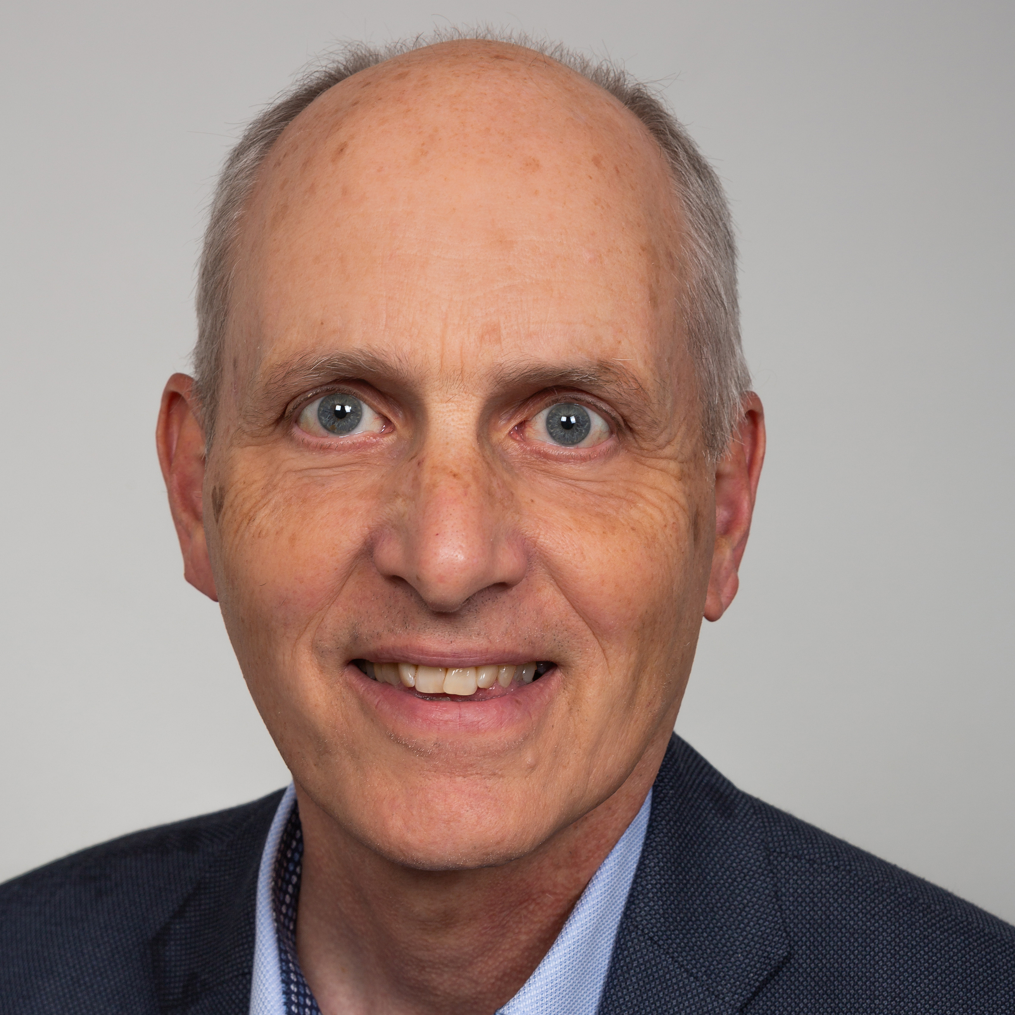 Portrait Prof. Dr. Thomas Groß