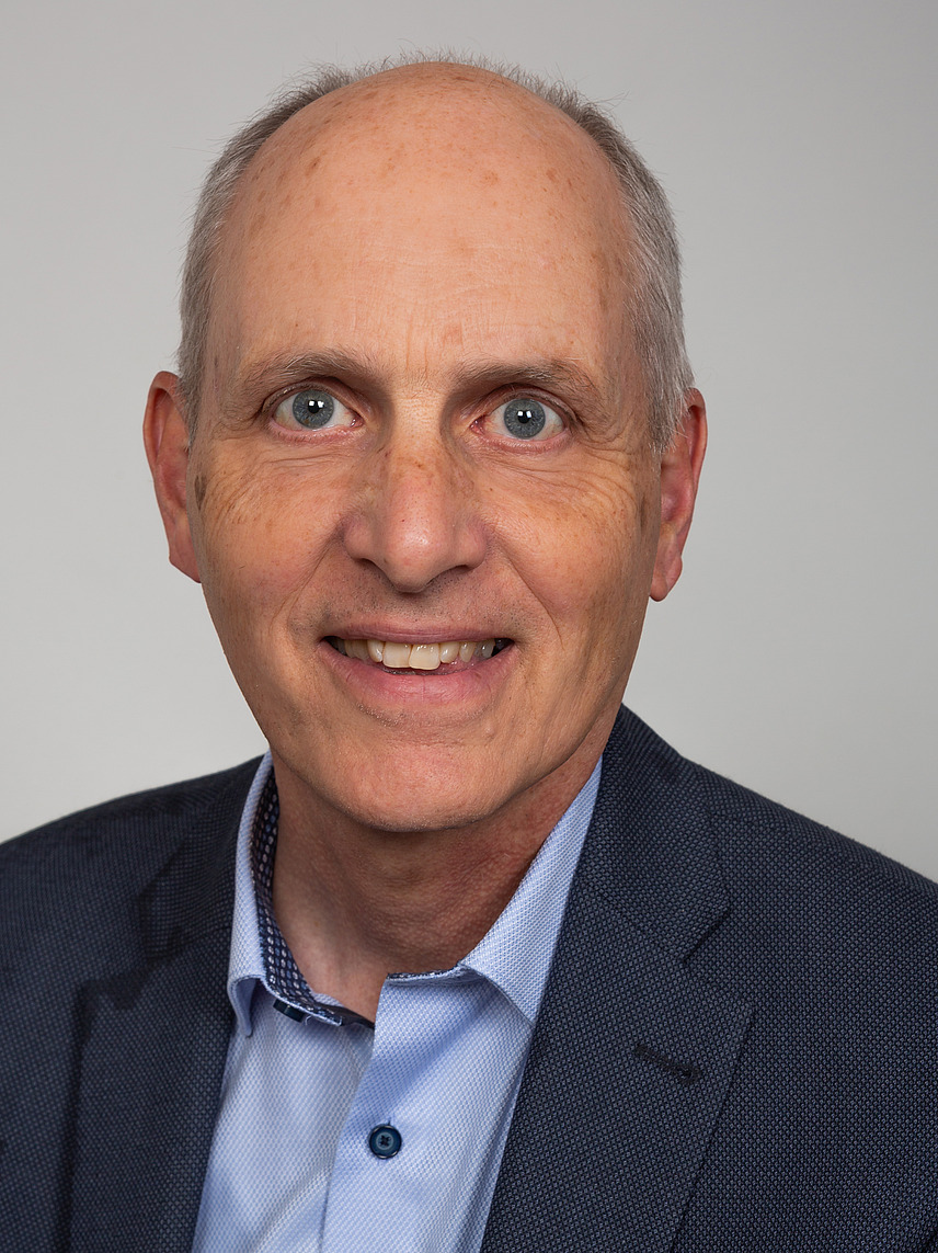Portrait Prof. Dr. Thomas Groß