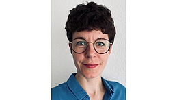 Dr. Larissa Koch