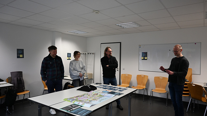 Durchf&uuml;hrung des immersiven Planspiels im Rahmen des Projekts "BeBe Robot"