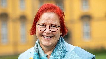 Porträt von Claudia Sturm