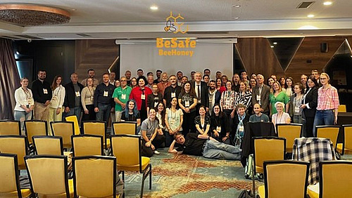 Photo of the participants of BeSafeBeeHoney 2025