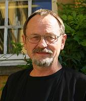 Die Universität Osnabrück trauert um Wolfgang Streffer. Der langjährige Vorsitzende des Personalrats verstarb im Alter von 76 Jahren am 6. September 2020.