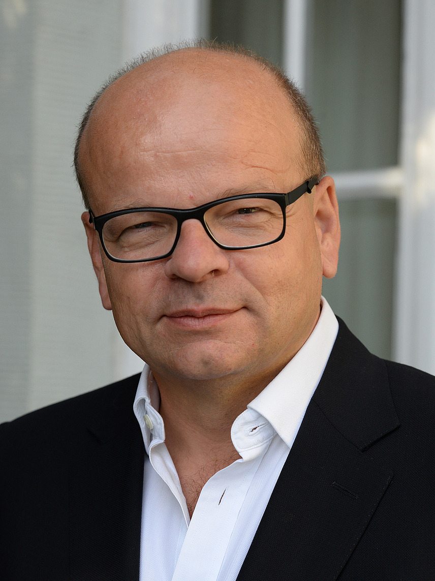Professor Dr. Oliver Dörr