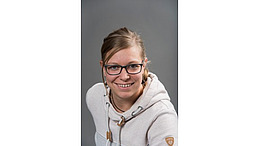 Dr. Amelie Stolle