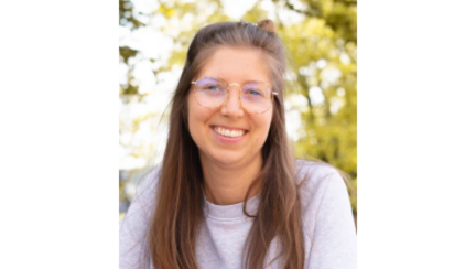 Lara Siwert in der Natur
