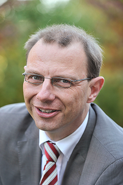 Prof. Dr. Hans Schulte-Nölke