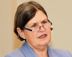 Dr. Ingeborg Tömmel