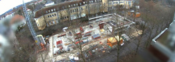 Sicht auf die Baustelle von der Dachterasse des erweiterungsgebäudes